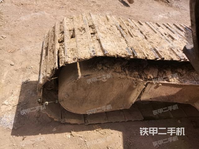 左側(cè)行走馬達(dá)蓋板(行走機(jī)構(gòu)) 左側(cè)行走馬達(dá)蓋板(行走機(jī)構(gòu))