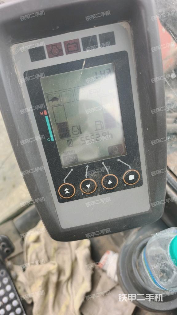 小時(shí)表(駕駛室部分) 小時(shí)表(駕駛室部分)