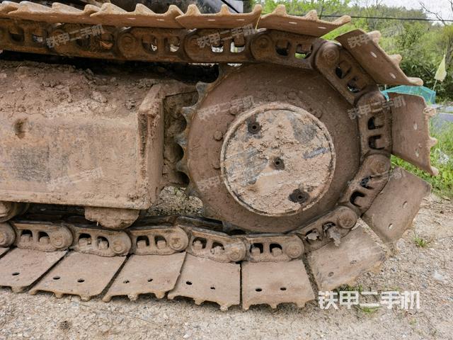 右驅(qū)動(dòng)輪(行走機(jī)構(gòu)) 右驅(qū)動(dòng)輪(行走機(jī)構(gòu))