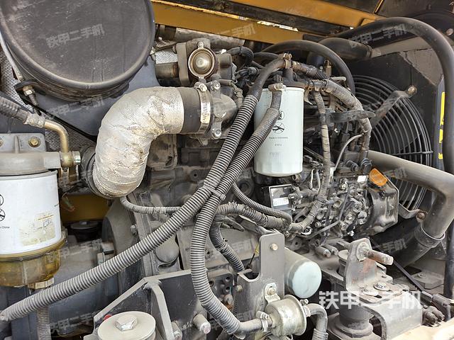 發(fā)動(dòng)機(jī)整體俯視（整機(jī)外觀）