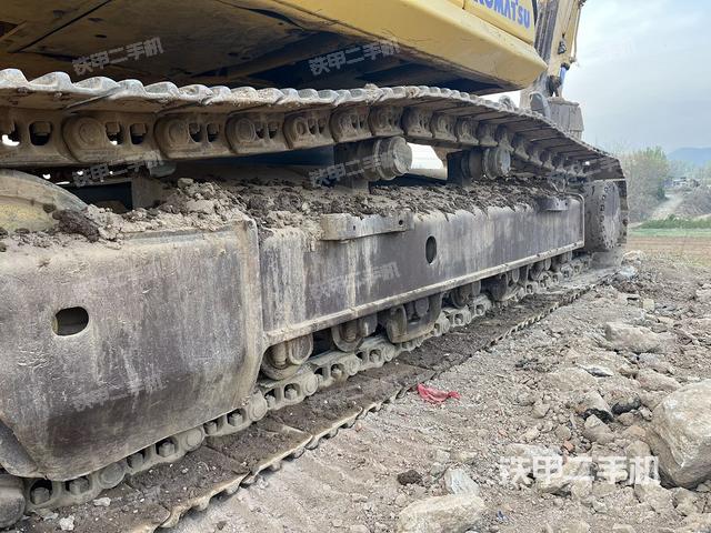 單側(cè)履帶整體（整機(jī)外觀）