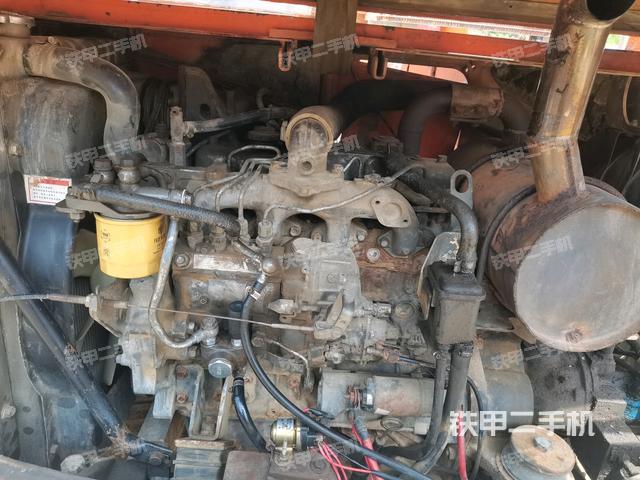 發(fā)動機(jī)室(上車部件) 發(fā)動機(jī)室(上車部件)