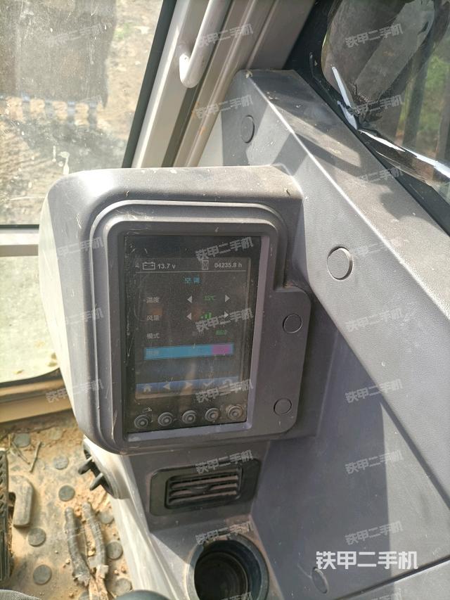 小時(shí)表（駕駛室部分）