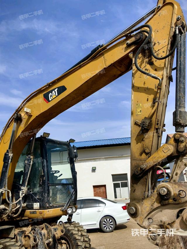 大臂整體?右側(cè)（工作和回轉(zhuǎn)裝置）