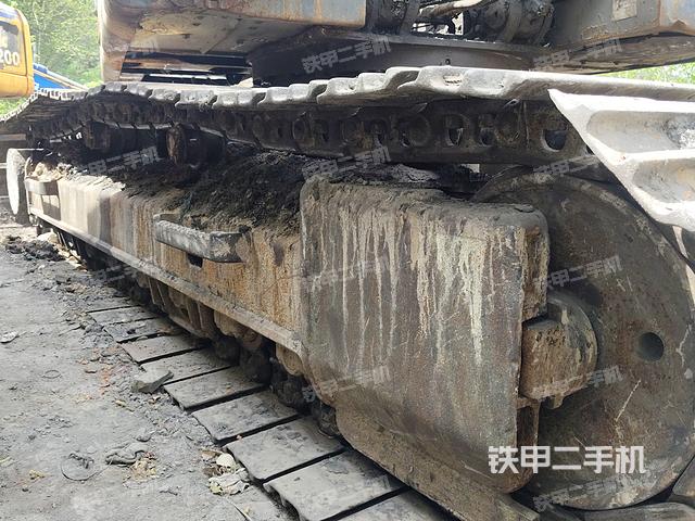 单侧履带整体（整机外观）