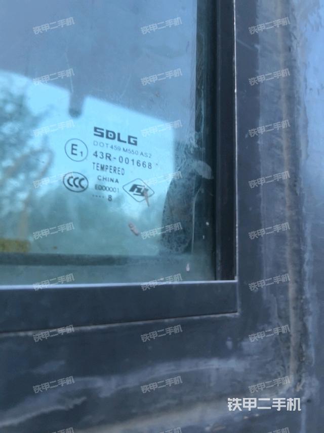 后窗玻璃角標(biāo)（駕駛室部分）