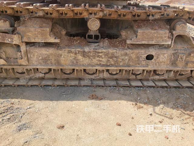 單側(cè)履帶整體（整機(jī)外觀(guān)）