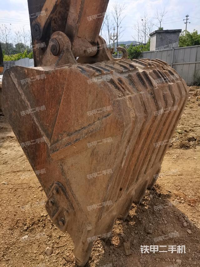 鏟斗45度（工作和回轉(zhuǎn)裝置）