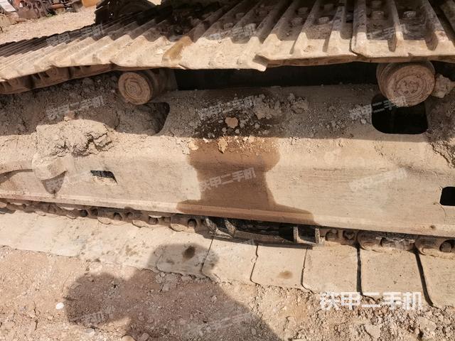 左托鏈輪和鏈筋（行走機(jī)構(gòu)）