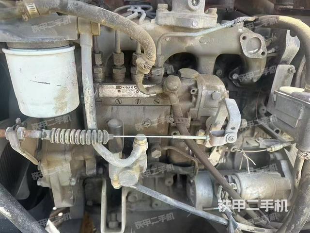 發(fā)動(dòng)機(jī)整體俯視（整機(jī)外觀）