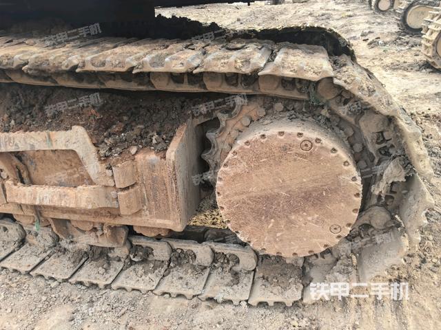 左驱动轮（行走机构）