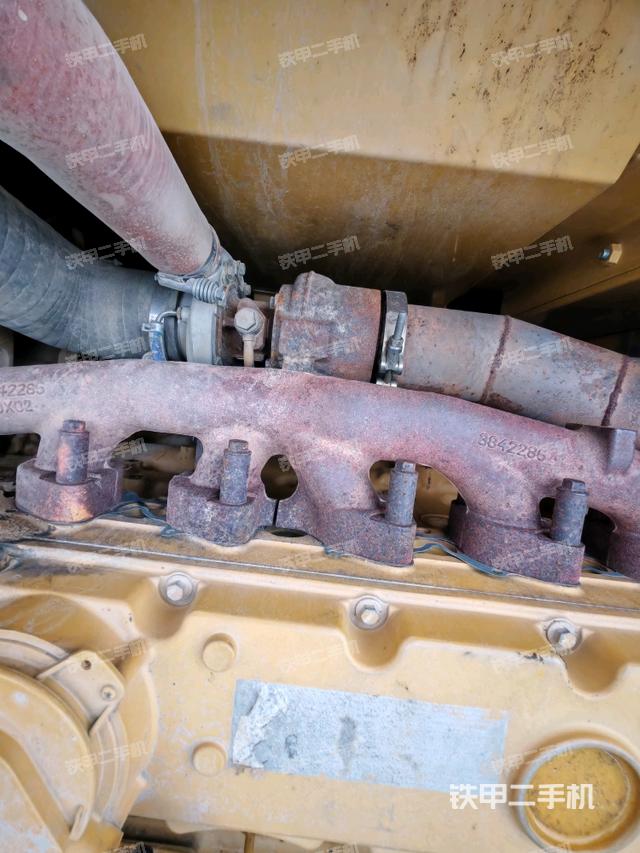 駕駛室頂部俯視（上車部件）