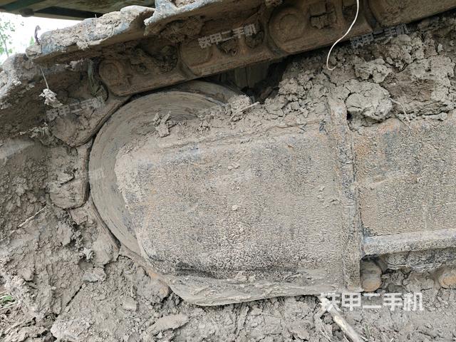 左側(cè)履帶整體?（行走機(jī)構(gòu)）