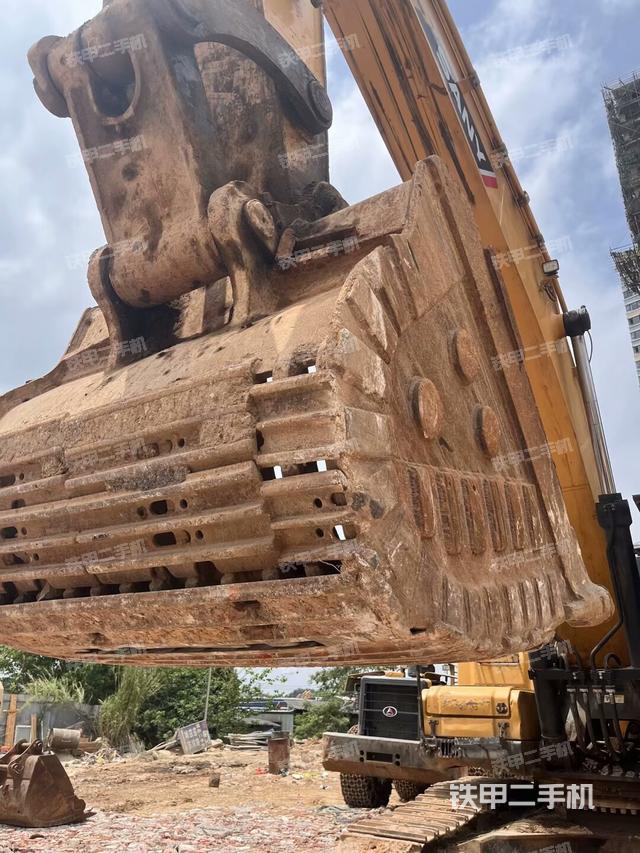 大臂整體?右側(cè)（工作和回轉(zhuǎn)裝置）