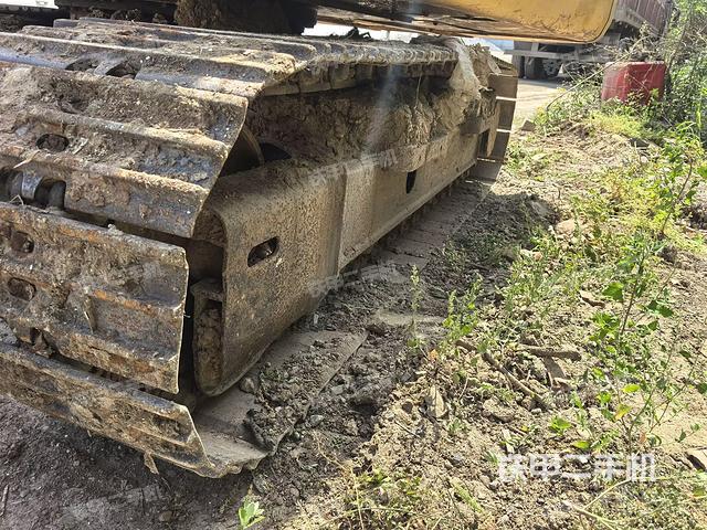 左側(cè)履帶整體?（行走機(jī)構(gòu)）