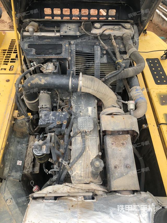 发动机整体俯视（整机外观）