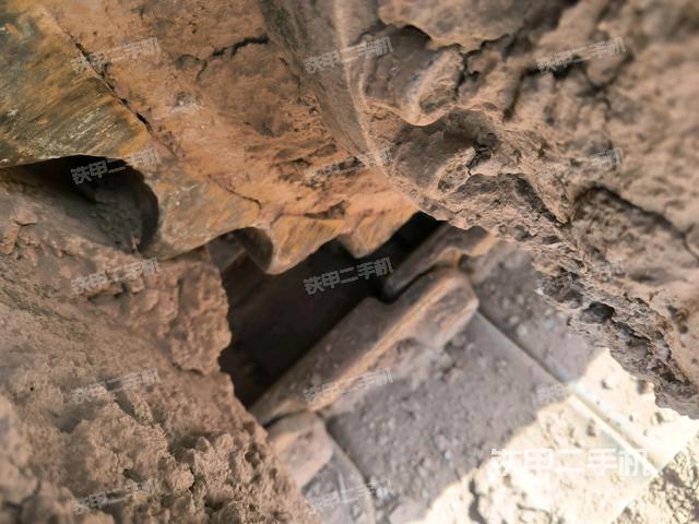 右側(cè)行走馬達(dá)蓋板（行走機(jī)構(gòu)）