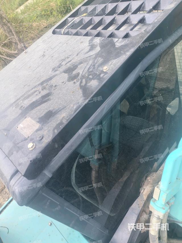 駕駛室頂部俯視（上車部件）