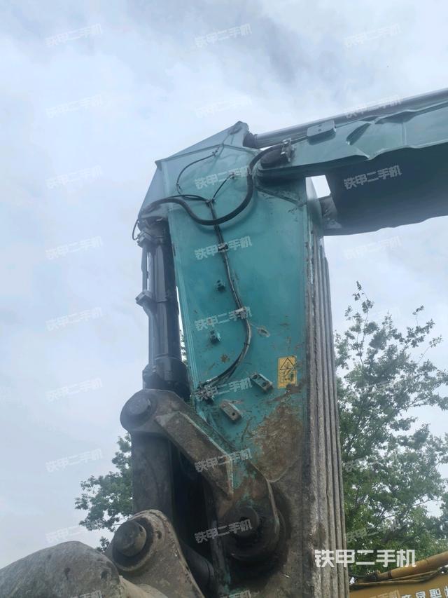 小臂整體左后（工作和回轉裝置）