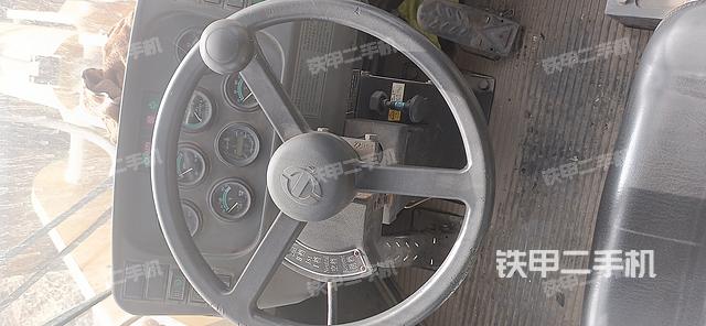 驾驶室操作台（整机外观及大件）