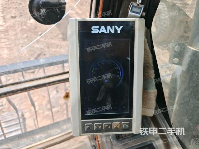 顯示屏?(駕駛室部分) 顯示屏?(駕駛室部分)