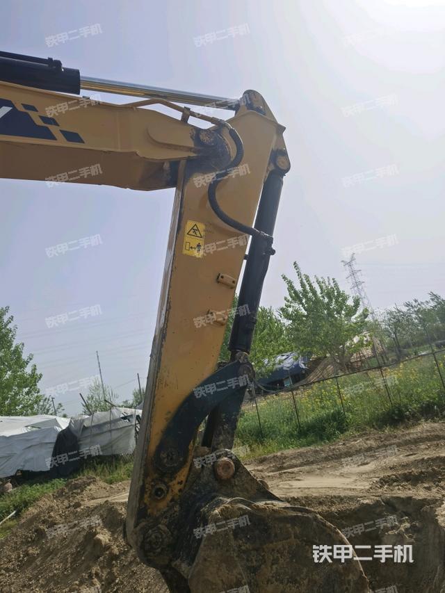 鏟斗右后整體（工作和回轉裝置）