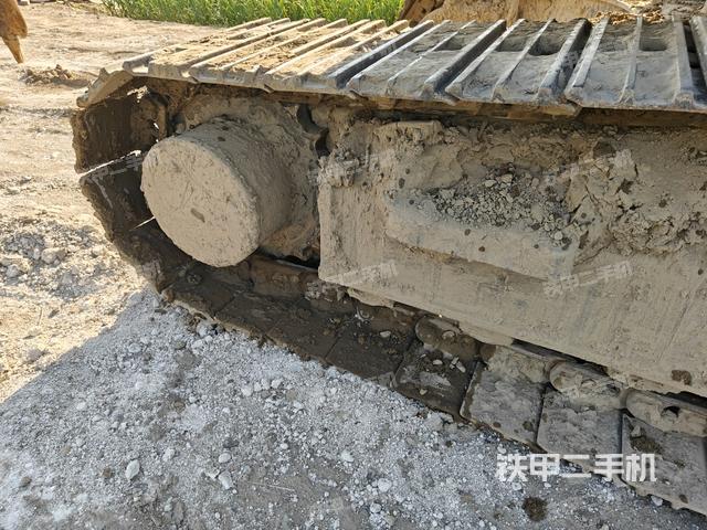 左側(cè)行走馬達(dá)蓋板（行走機(jī)構(gòu)）