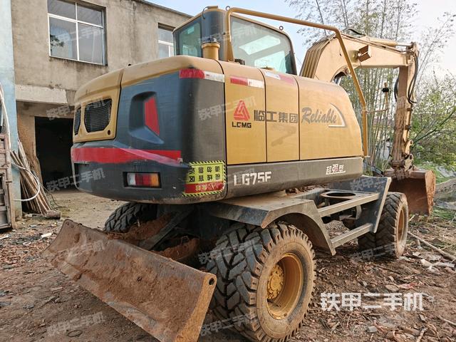 整機右后45°（整機外觀）