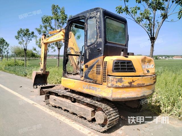 左后45（整機外觀）