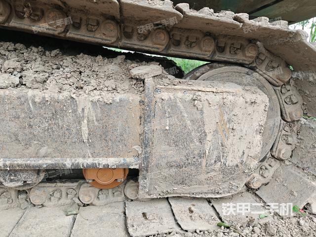 左導(dǎo)向輪（行走機(jī)構(gòu)）