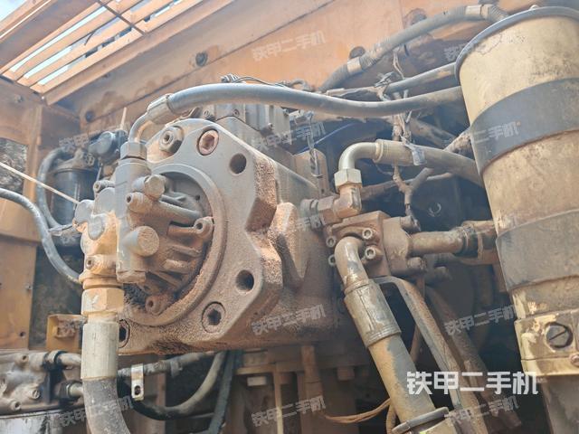 液壓泵室(大件艙室) 液壓泵室(大件艙室)