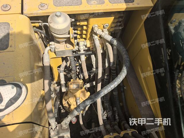 回轉(zhuǎn)馬達(dá)（上車(chē)部件）