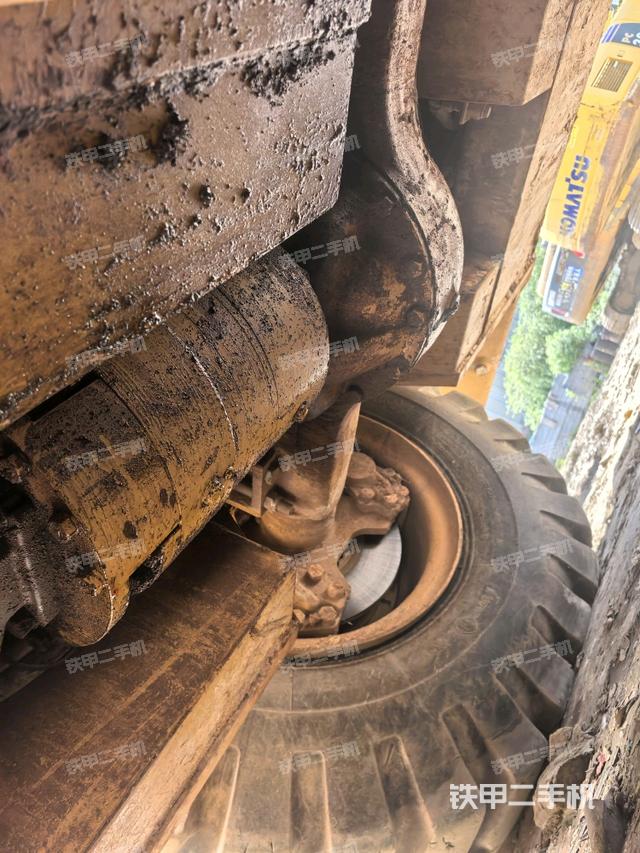 橋\驅(qū)動（壓路機前后車架）