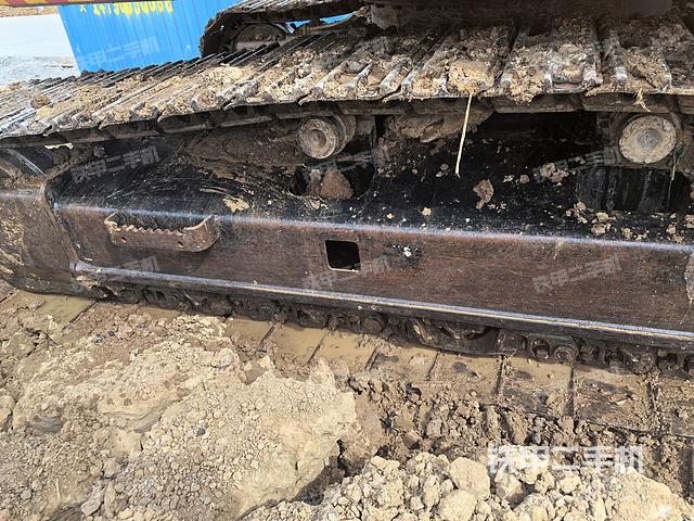 单侧履带整体（整机外观）