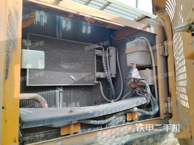 散熱器正面（大件艙室）