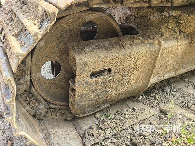 左導(dǎo)向輪（行走機(jī)構(gòu)）