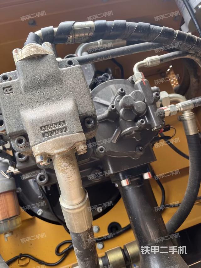 散熱器正面（大件艙室）