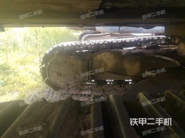 右側(cè)行走馬達(dá)蓋板(行走機(jī)構(gòu)) 右側(cè)行走馬達(dá)蓋板(行走機(jī)構(gòu))
