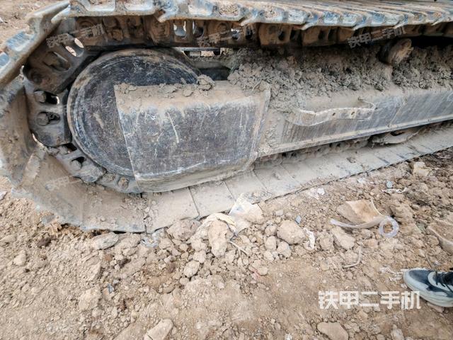 右驅動輪（行走機構）