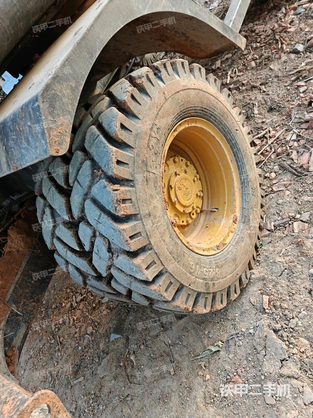 單側(cè)履帶整體（整機外觀）