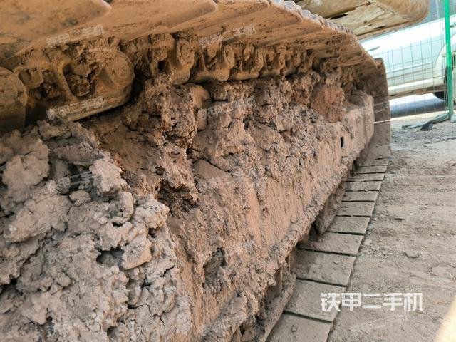 右導(dǎo)向輪（行走機(jī)構(gòu)）