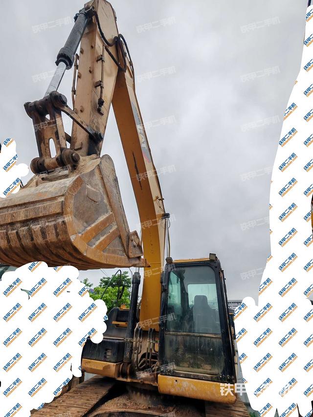 大臂油缸整體?豎拍（工作和回轉裝置）