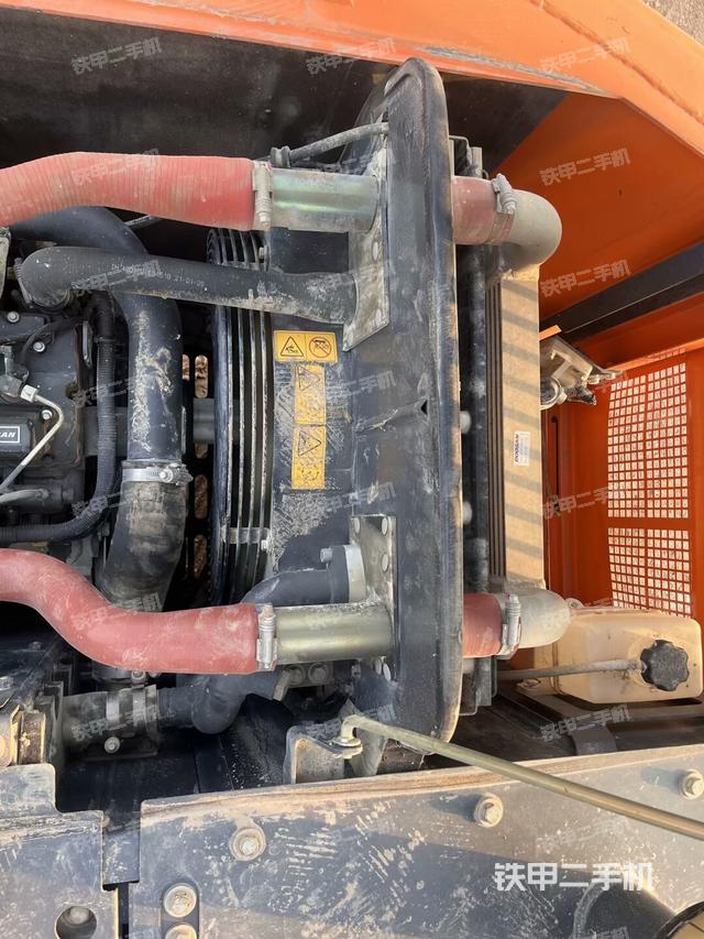 水箱+風扇特寫（上車部件）