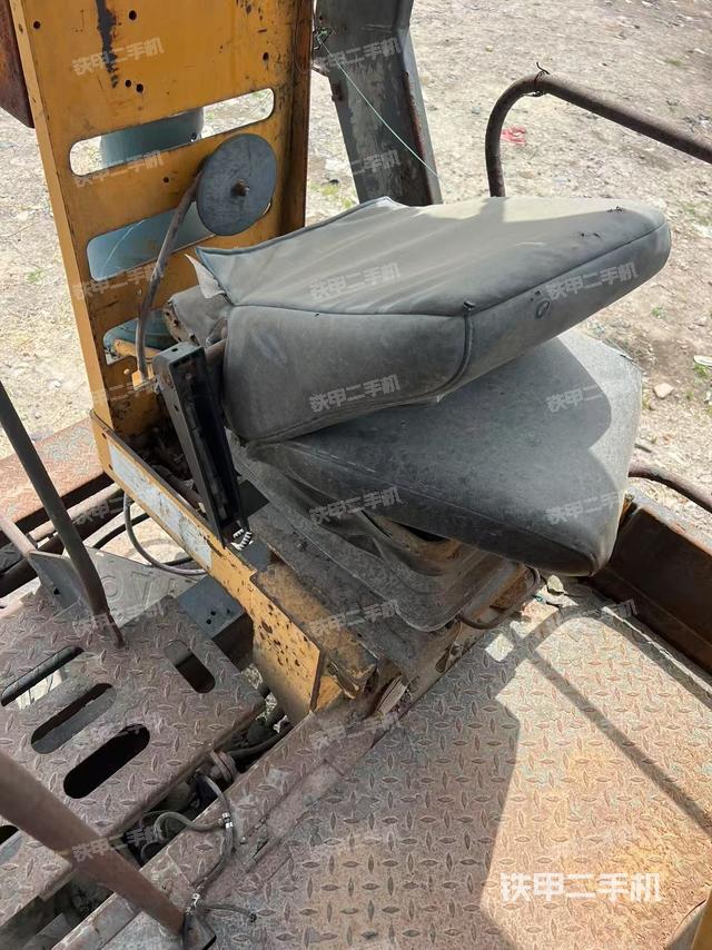 發(fā)動機(jī)（設(shè)備外觀及核心部件）