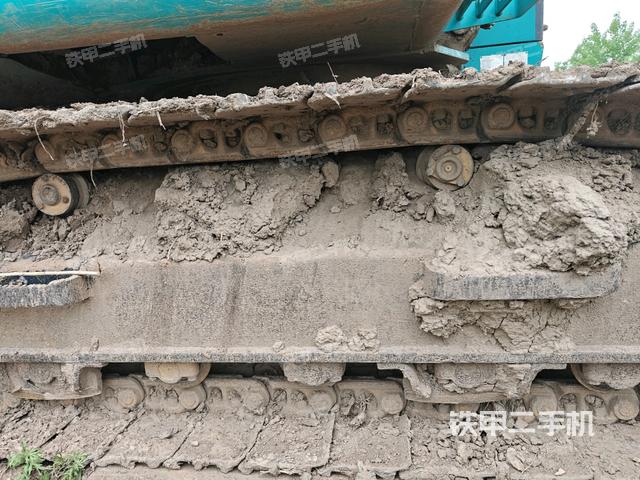 左驅(qū)動(dòng)輪（行走機(jī)構(gòu)）