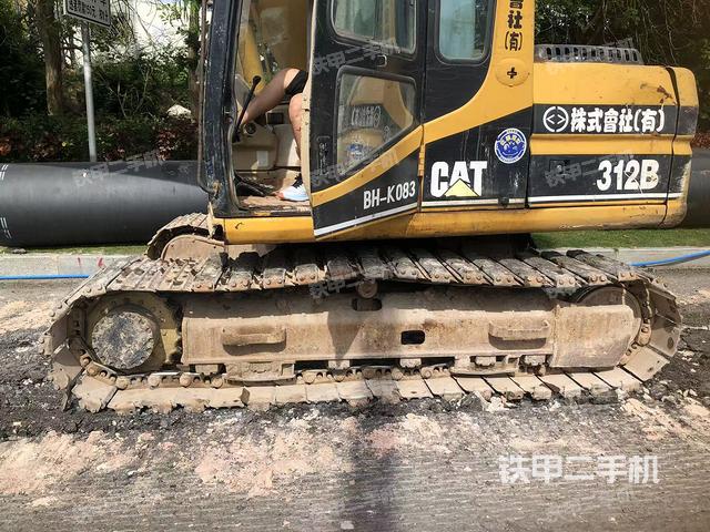 單側(cè)履帶整體（整機(jī)外觀）