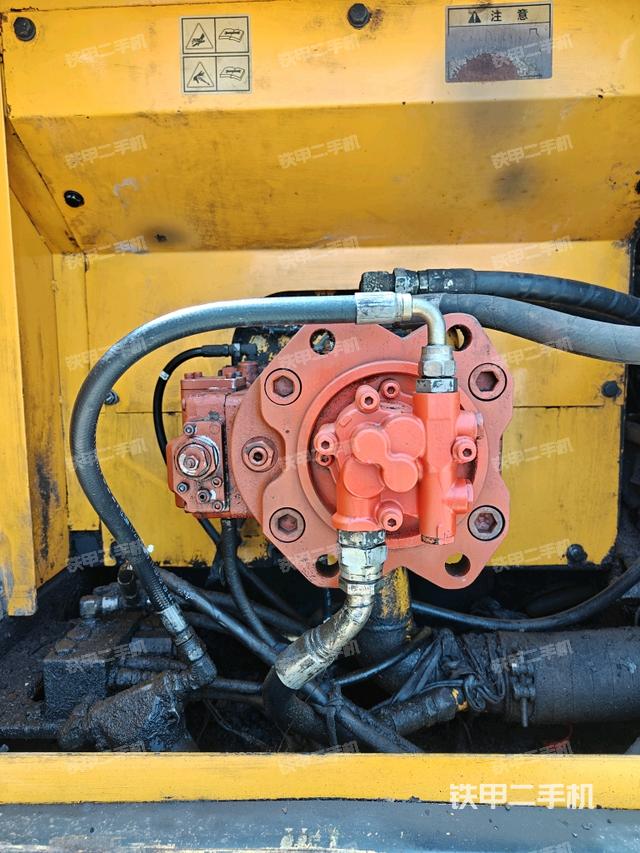 液壓泵室（大件艙室）