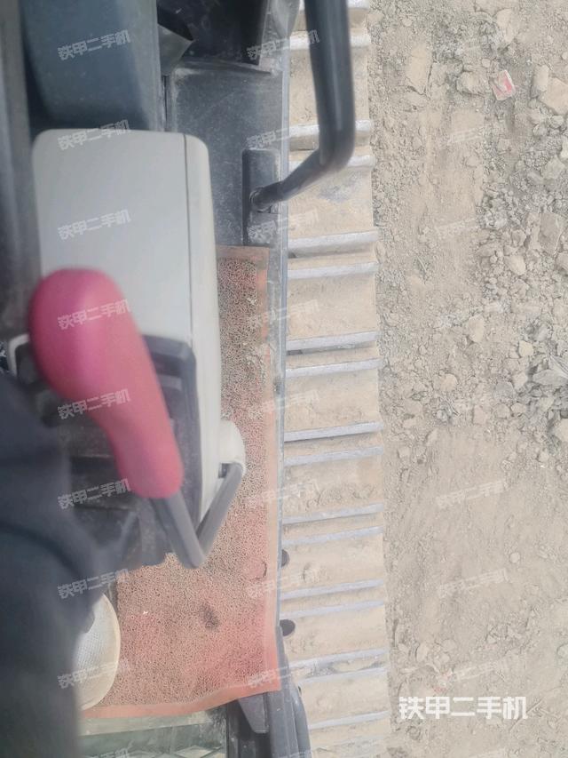 座椅左側控制臺/音響/含左手柄（駕駛室部分）