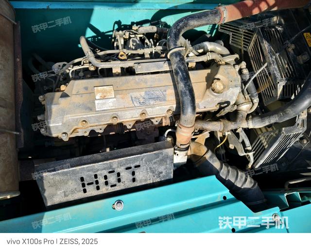 發(fā)動(dòng)機(jī)整體俯視（整機(jī)外觀）