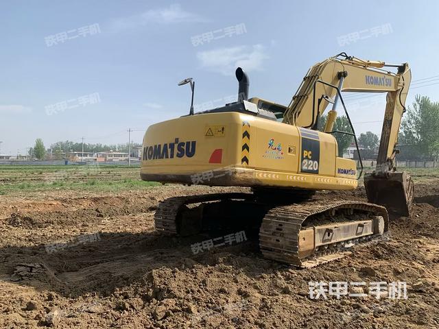 整機右后45°(整機外觀) 整機右后45°(整機外觀)